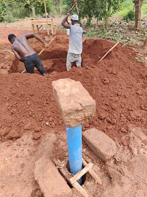 Fornitura acqua dispensario Afagnan Eve' - 2023