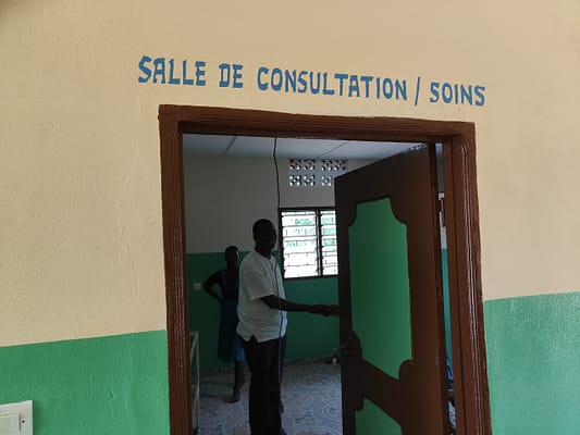 Sala visita e medicazioni Dispensario Afagnan Eve - 2023