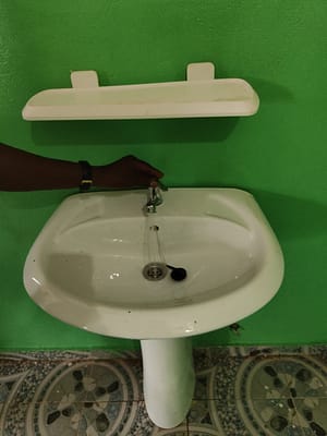 Fornitura acqua al dispensario di Afagnan Eve - 2023